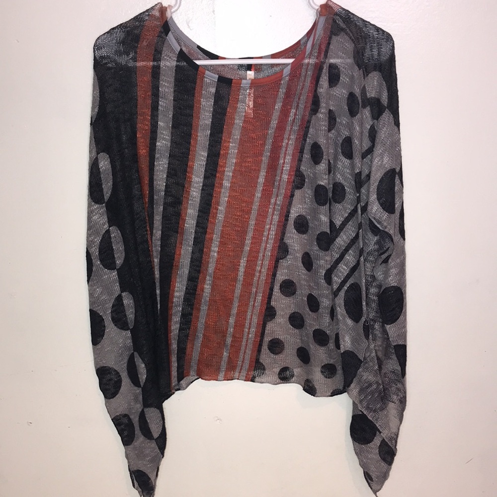 Dulce Carola sheer gray, navy, black & orange multi print flowy medium top